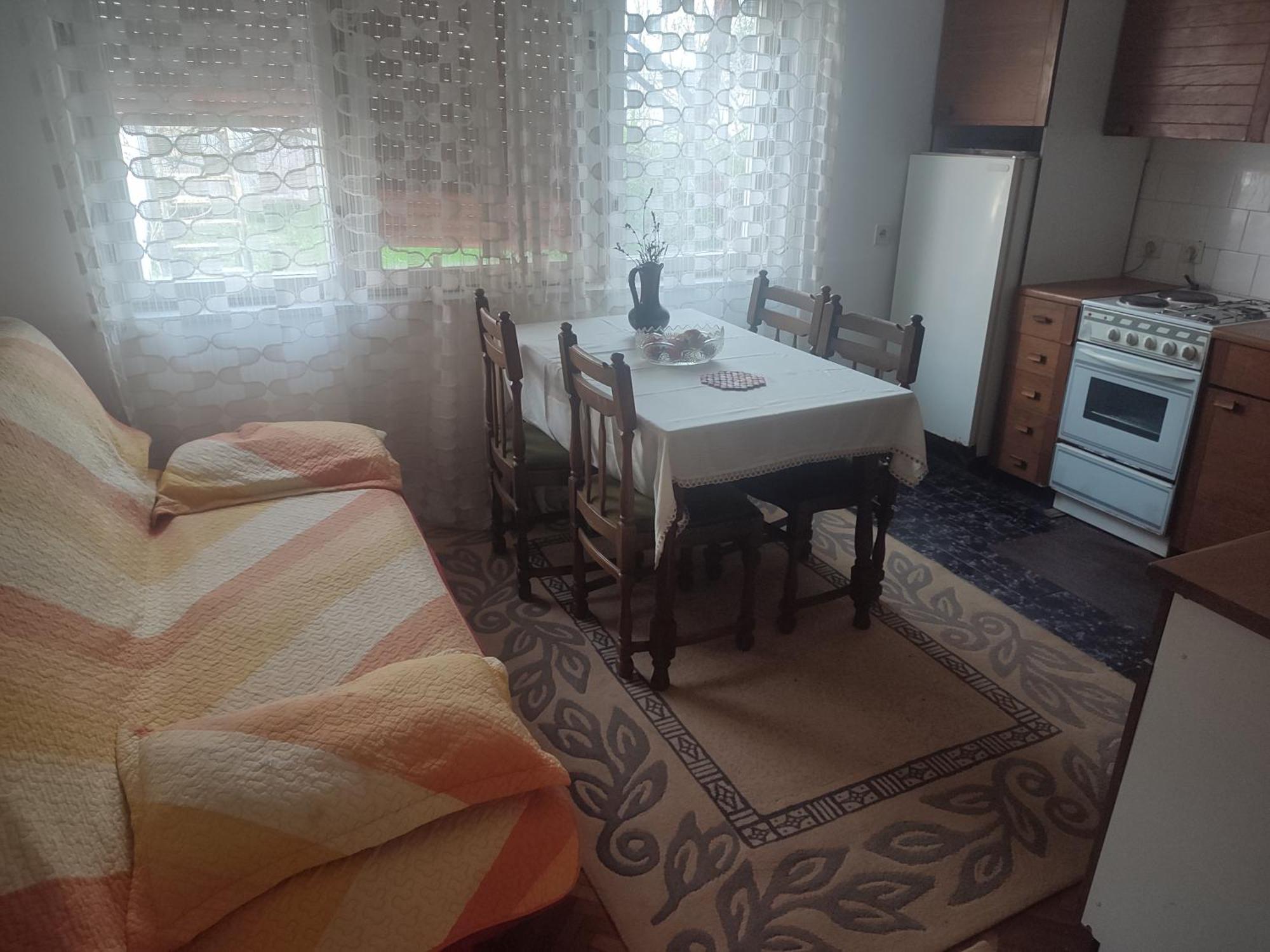 Apartman Retro Una Баня Лука Екстериор снимка